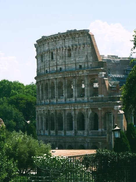 Voos para Roma (FCO)